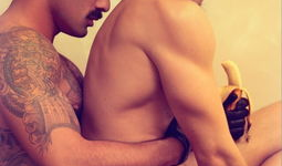 男同视频在线观看,在线视频带你领略多元爱情故事